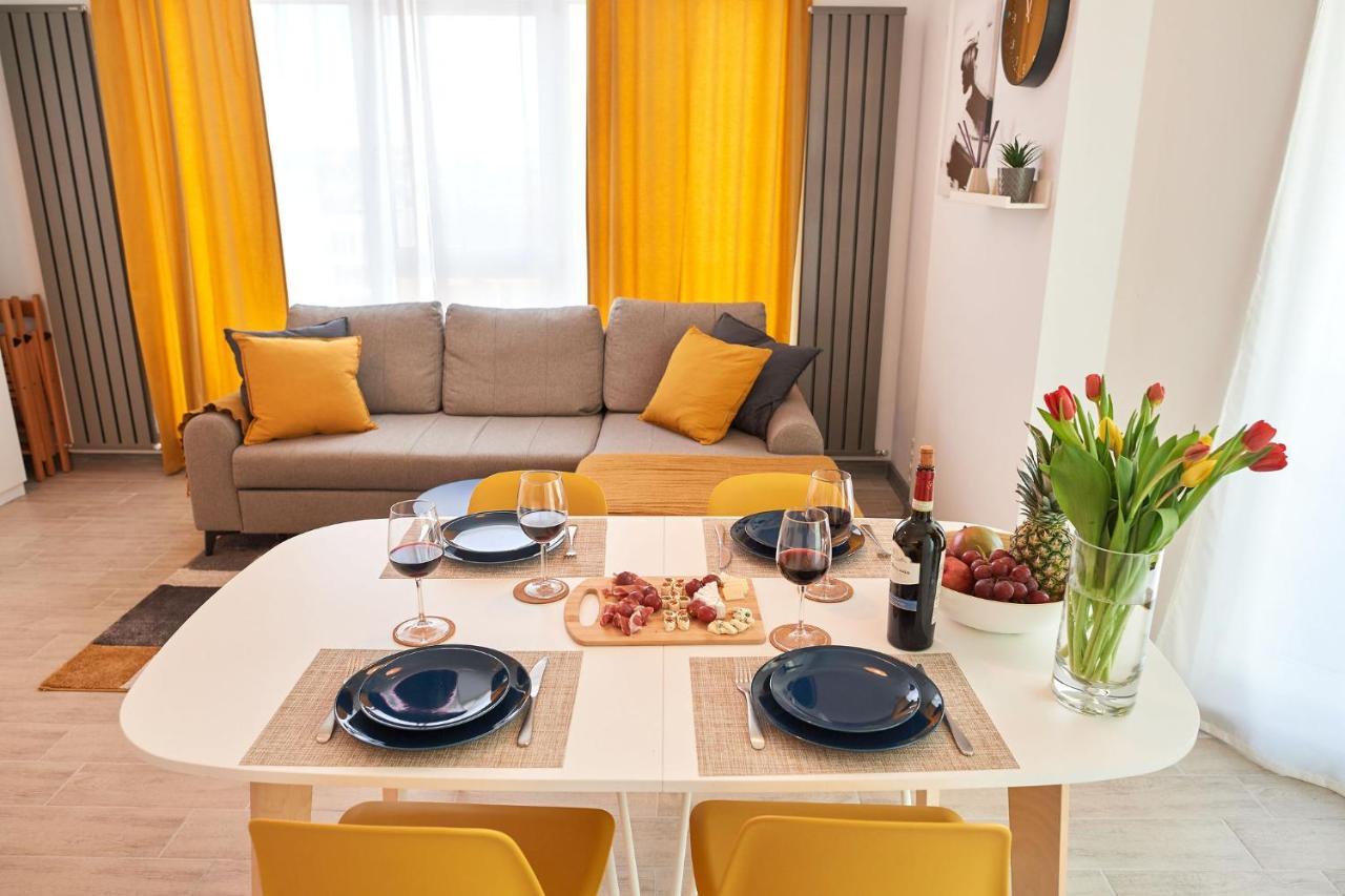Fineloft Sea View Apartment-Spa N Pools Beach Resort Нэводари Экстерьер фото