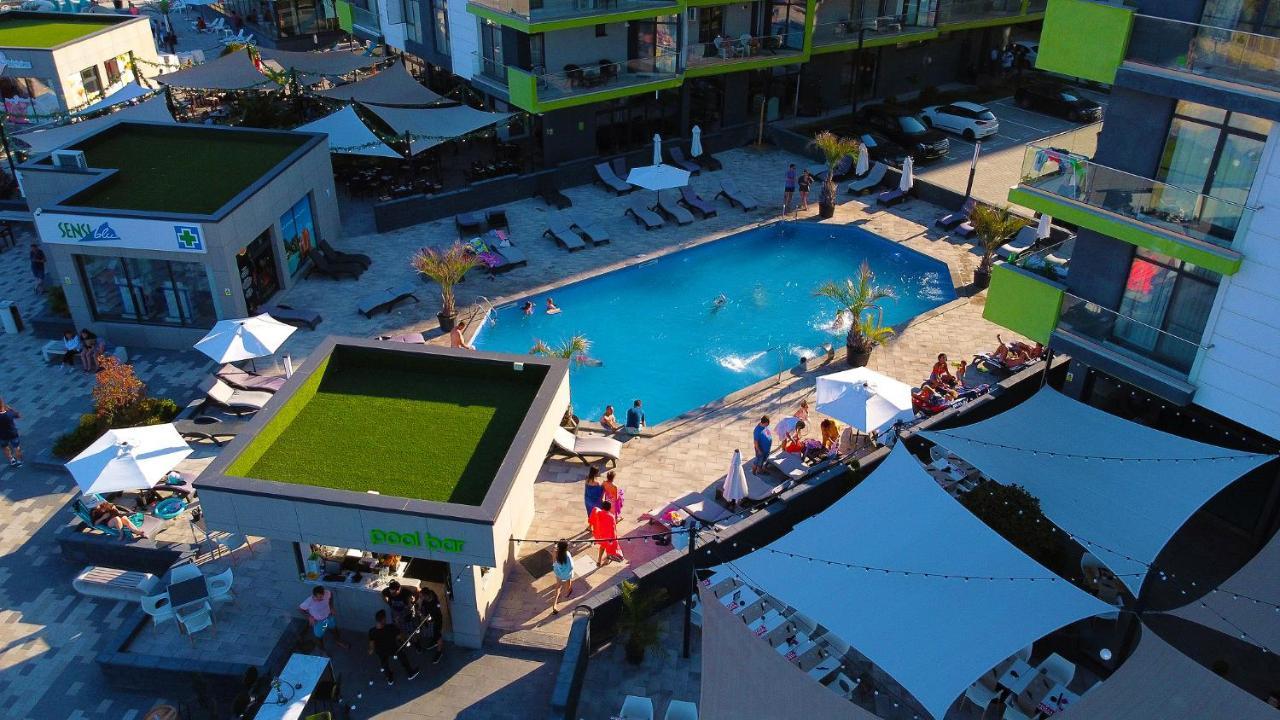 Fineloft Sea View Apartment-Spa N Pools Beach Resort Нэводари Экстерьер фото