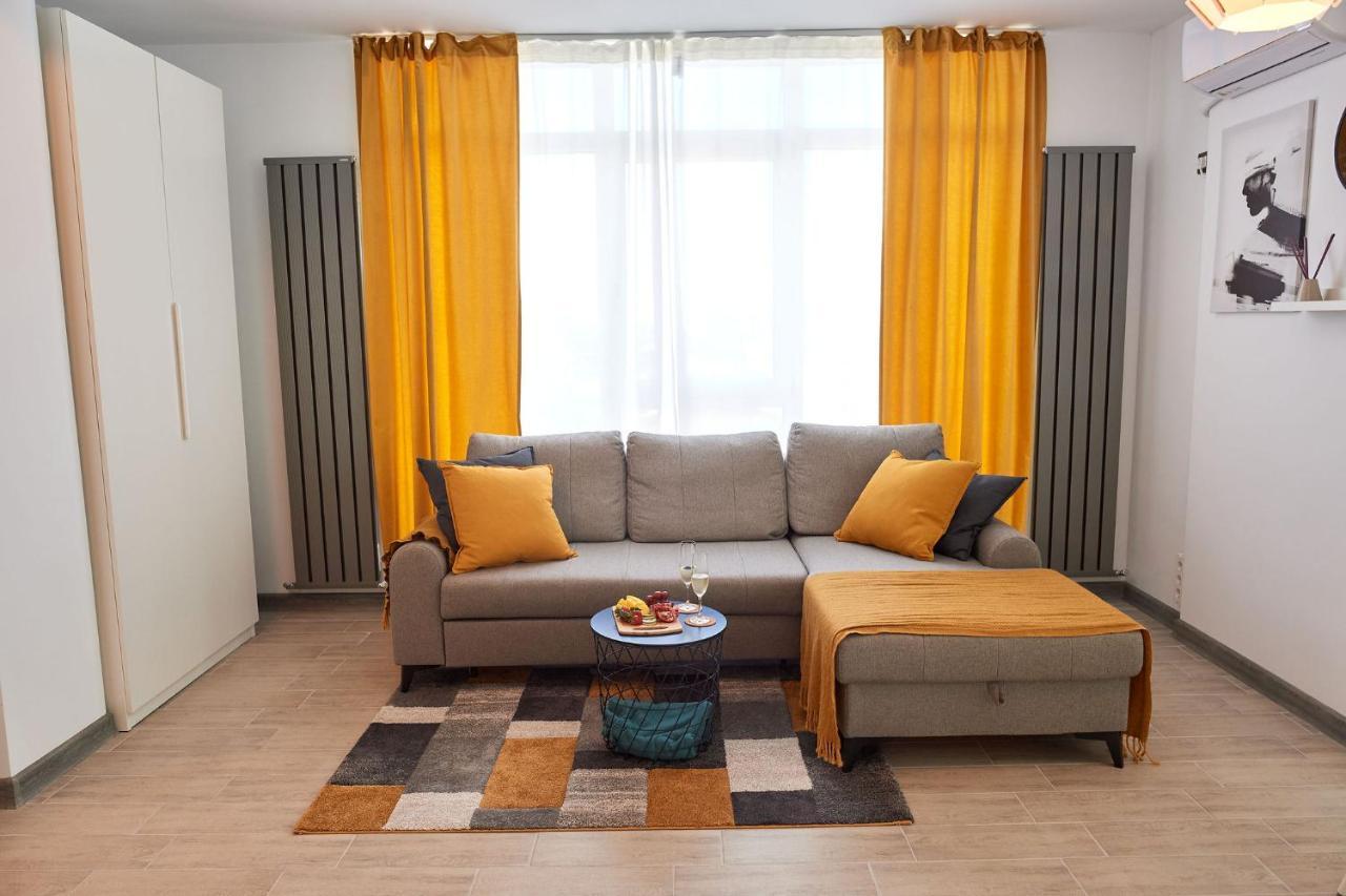 Fineloft Sea View Apartment-Spa N Pools Beach Resort Нэводари Экстерьер фото